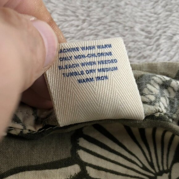 Old Navy Mens Hawaiian Shirt Size XL Lot Of Two Vintage Short Sleeve Button Up - Picture 9 of 15